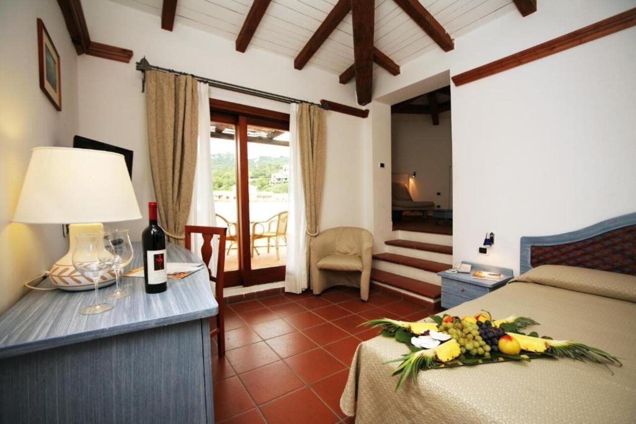 Hotel Palumbalza Porto Rotondo Bagian luar foto