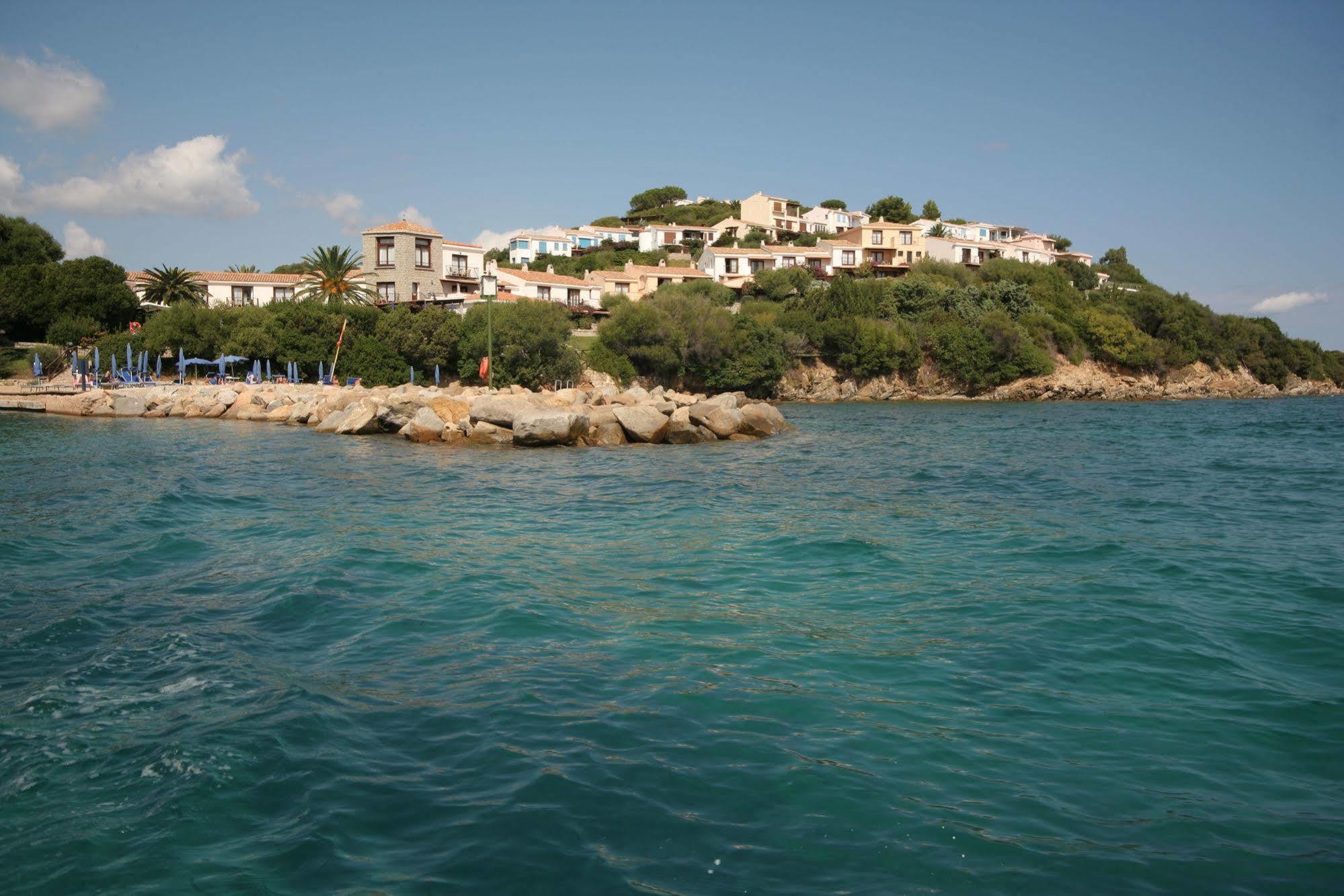 Hotel Palumbalza Porto Rotondo Bagian luar foto